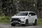 Mitsubishi Outlander PHEV 2015 года (UK)